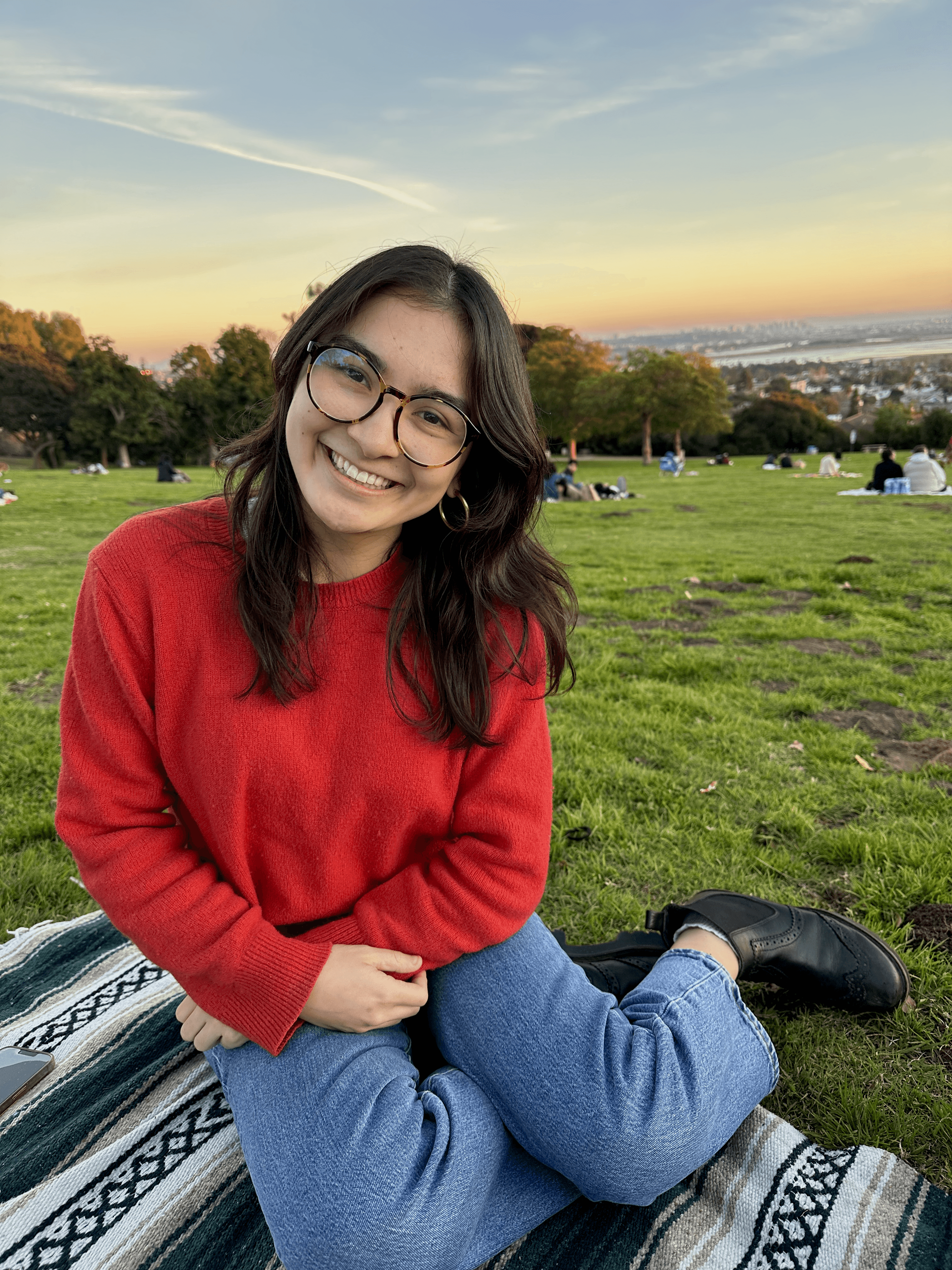 Hanna Barlow headshot